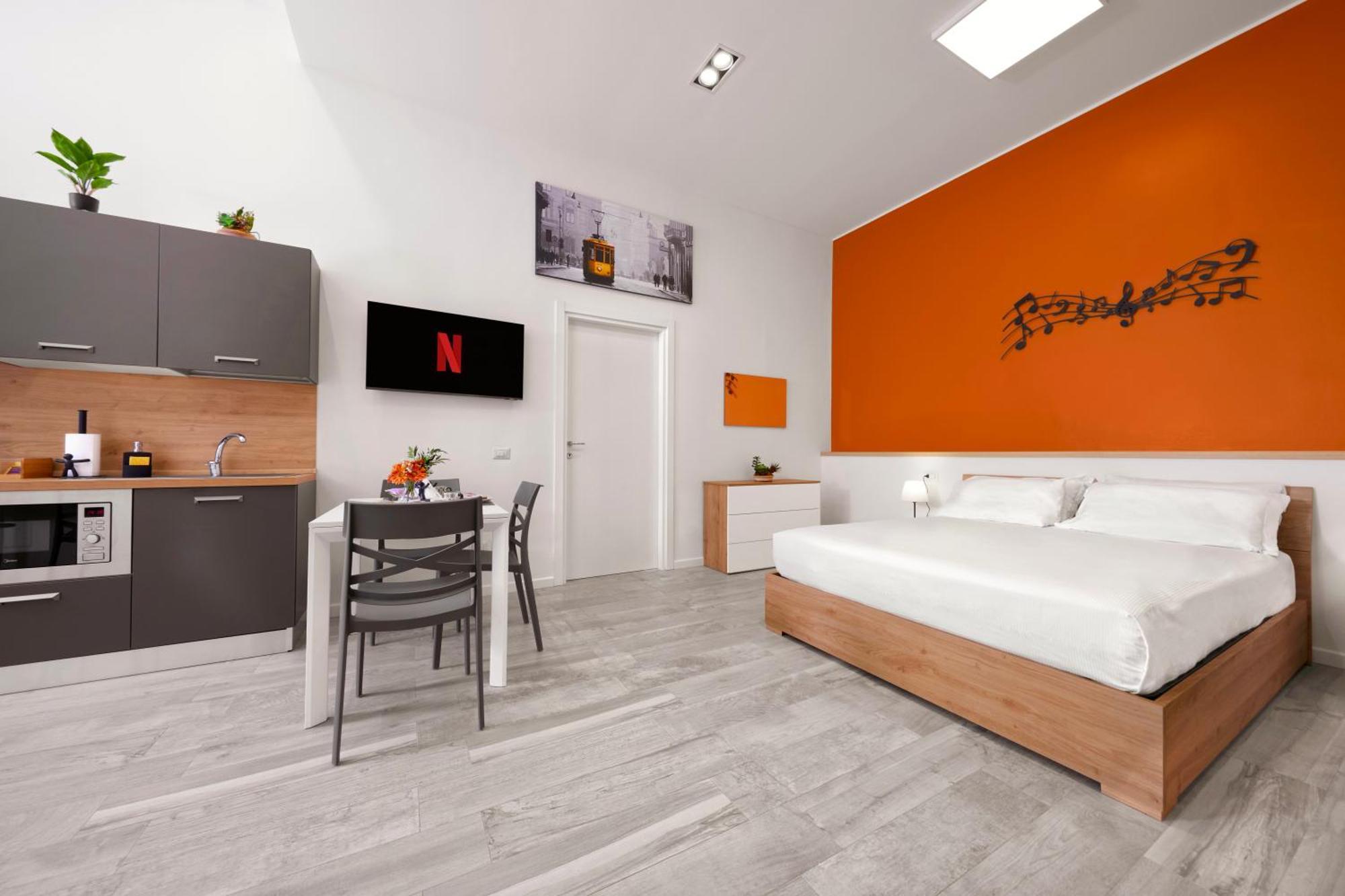 Lorianna Rock House Apartment Милано Екстериор снимка